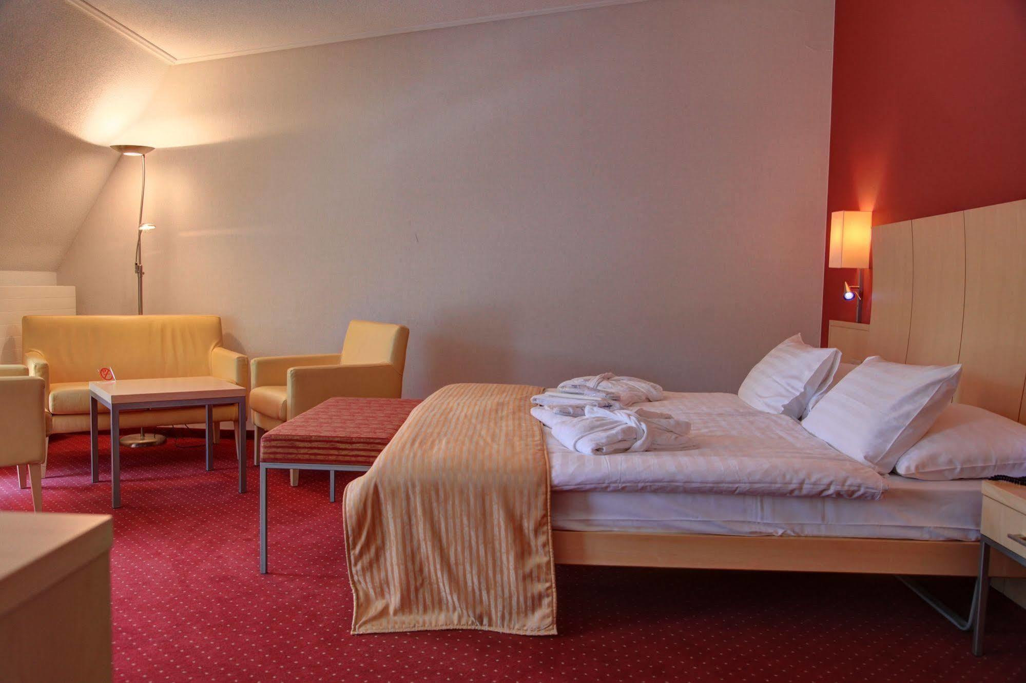 Hotel Et Centre Thermal D'Yverdon-Les-Bains Exteriér fotografie